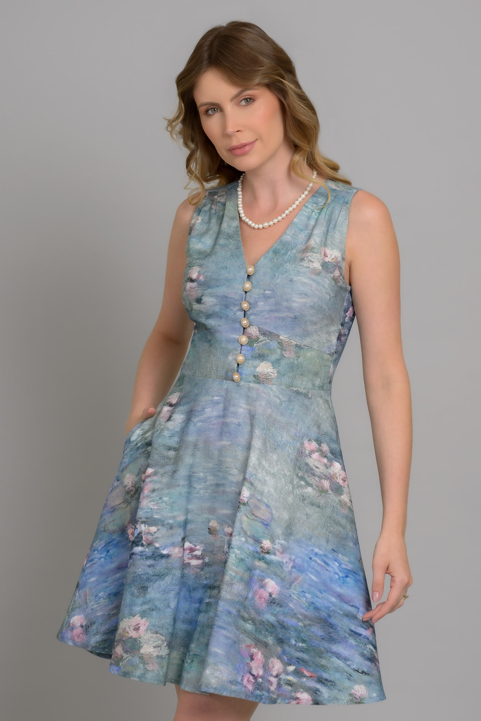 Vestido Curto Lírios D´Água
