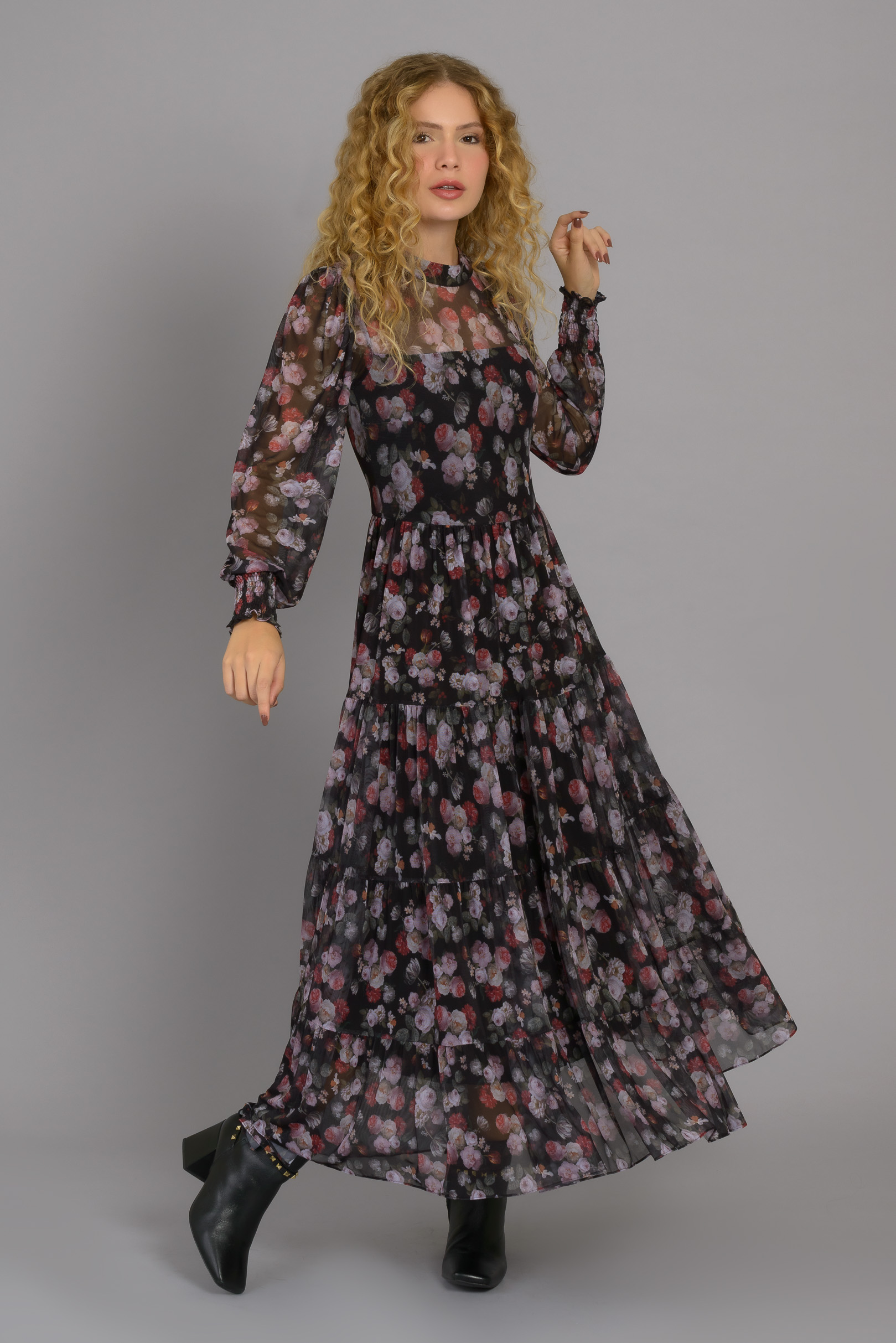 Vestido Supermidi Renoir Floral Campestre