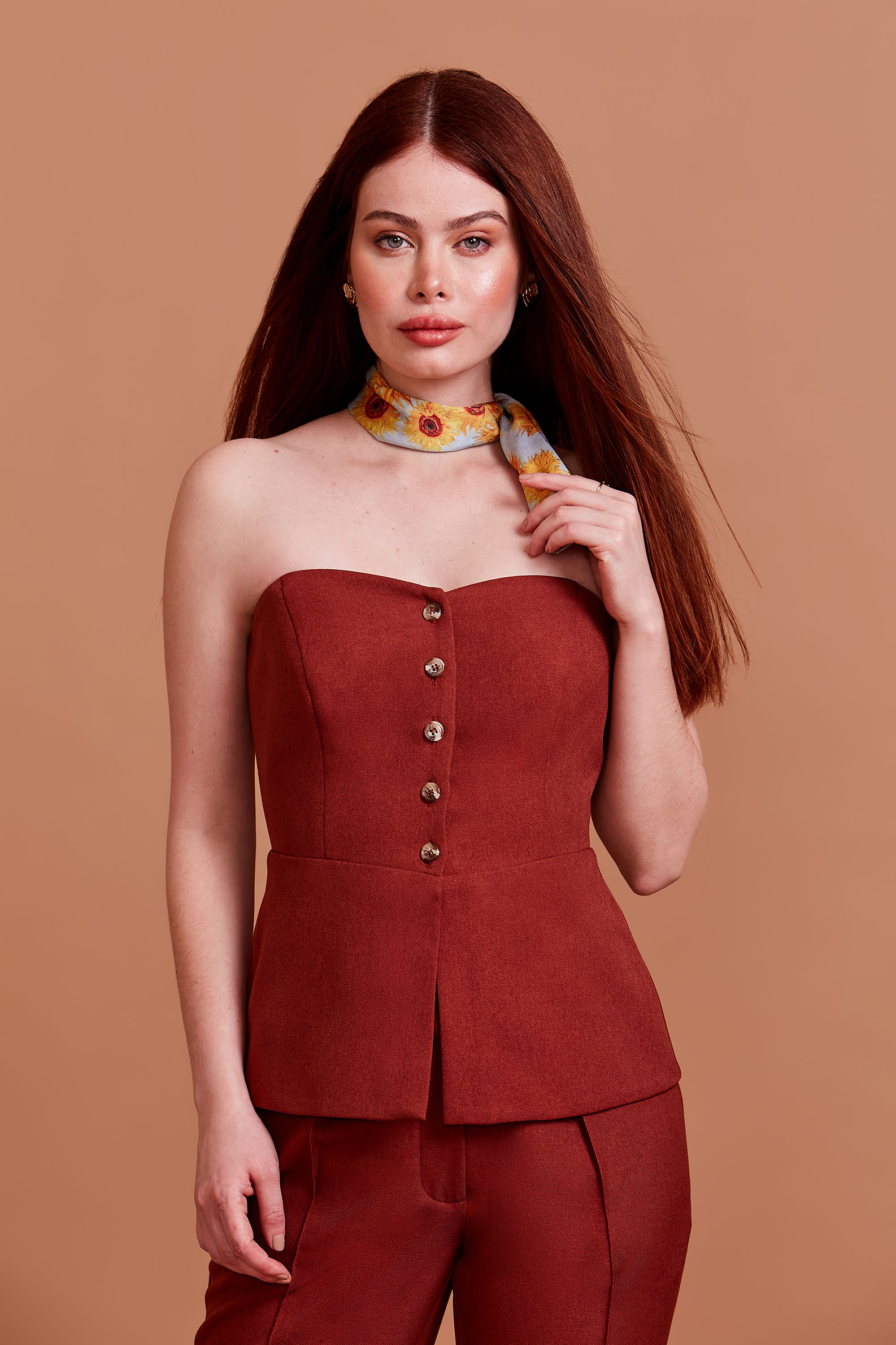 Blusa Alfaiataria Violeta Coffee