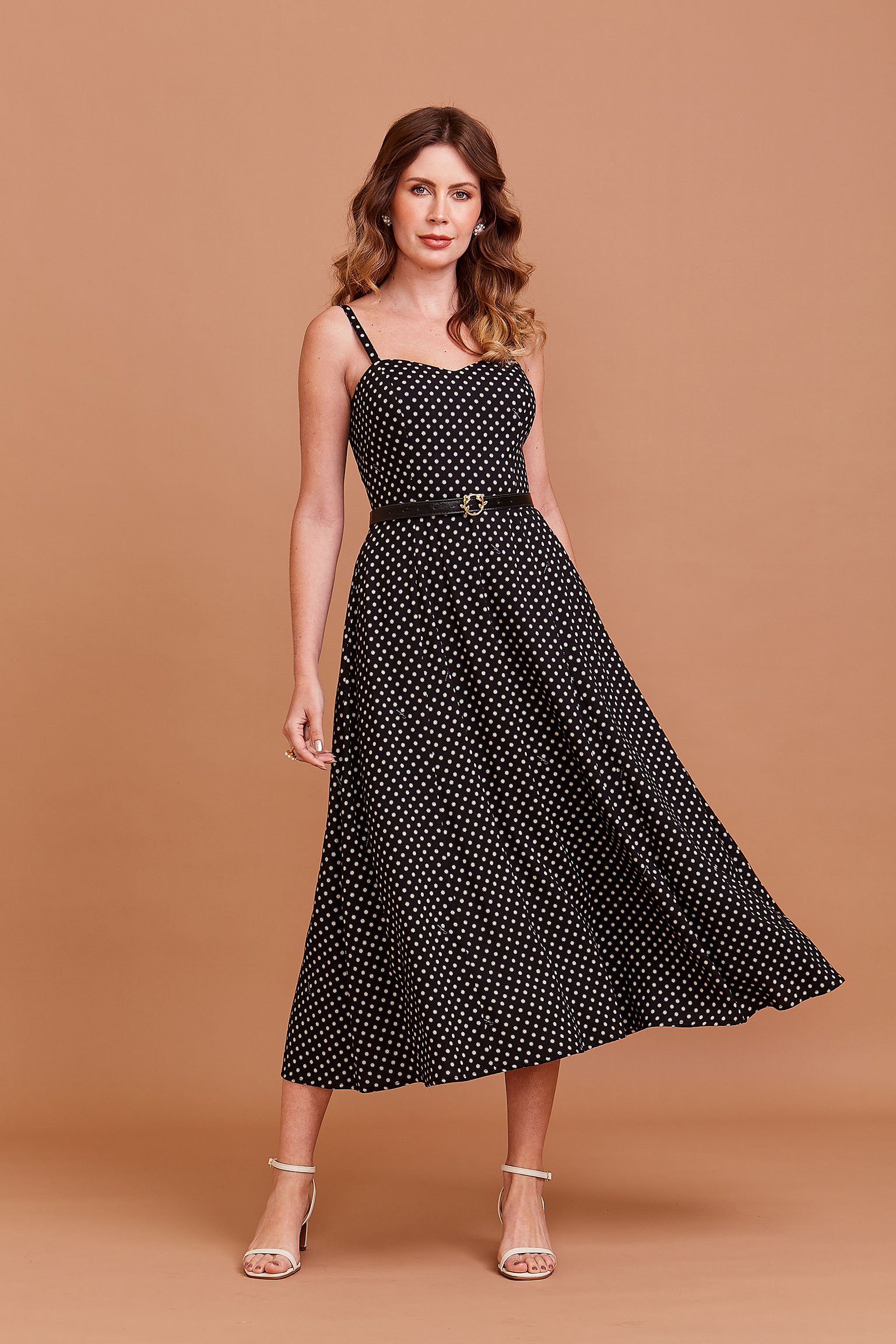 VESTIDO SUPERMIDI BRISA ROSAS DE ROMÃ WHITE | VESTIDO SUPERMIDI