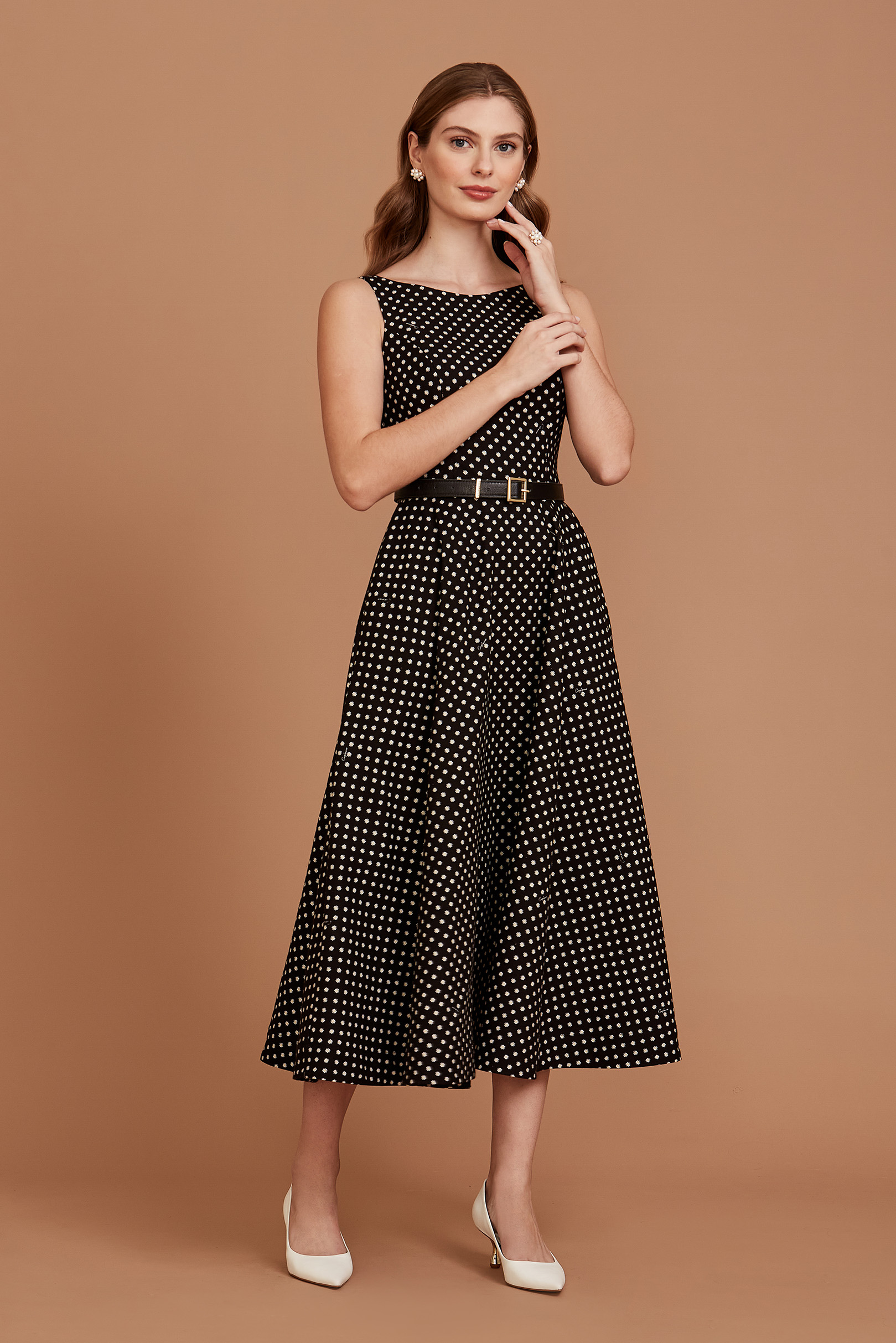 Vestido Midi Cordélia Floral Margaridas