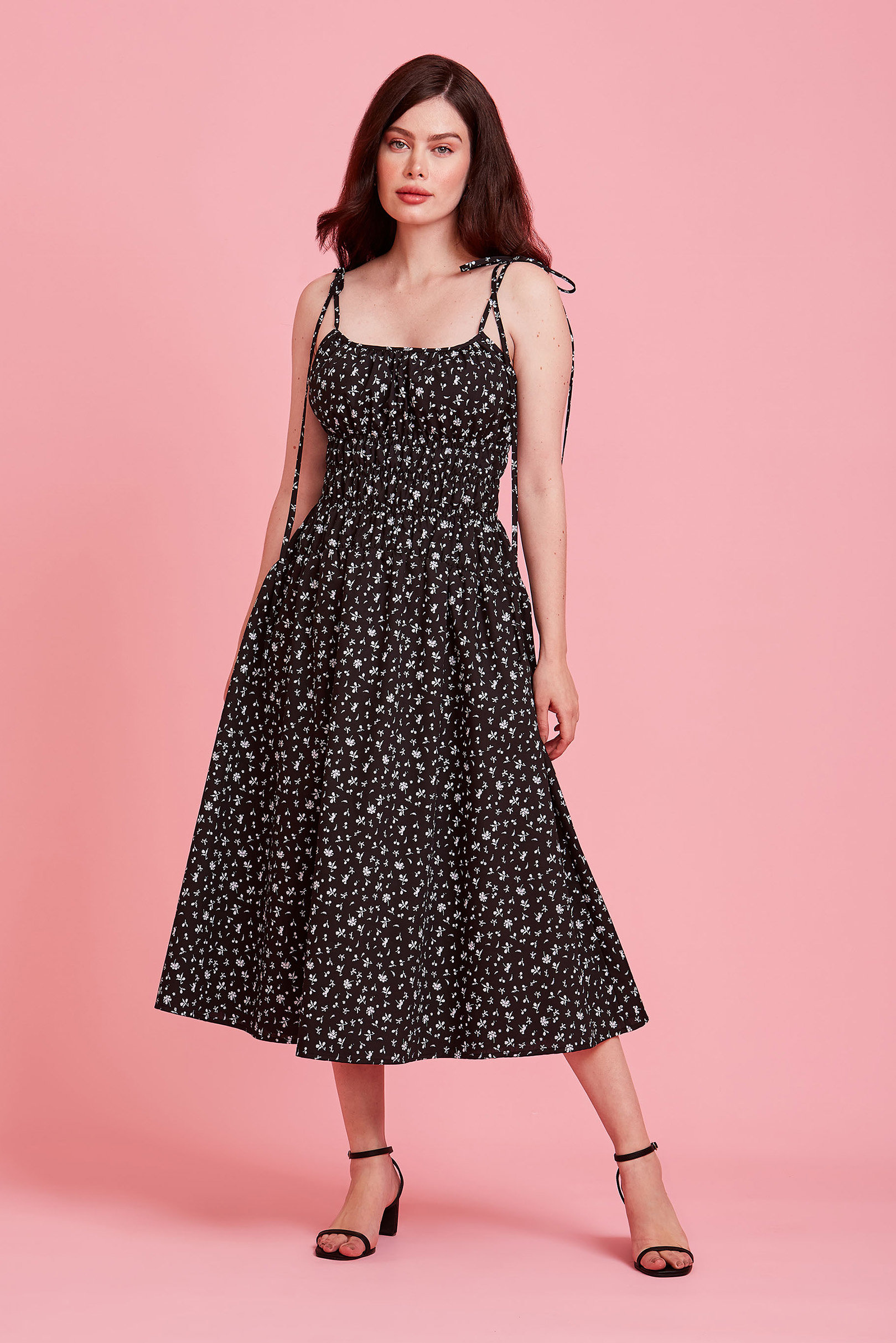 Vestido Supermidi Flor de Tulle Black