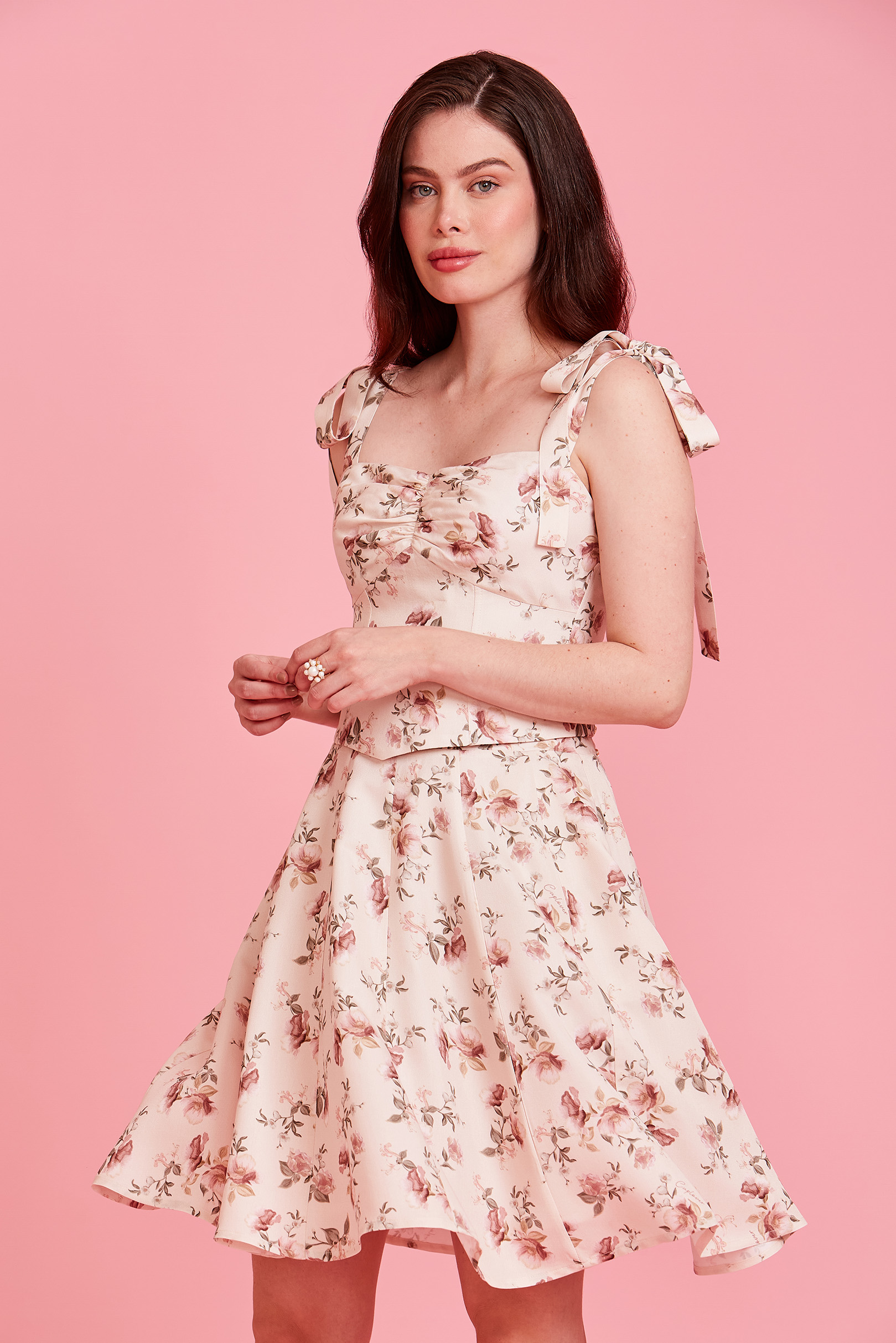 Saia Melissa Floral Arabesque