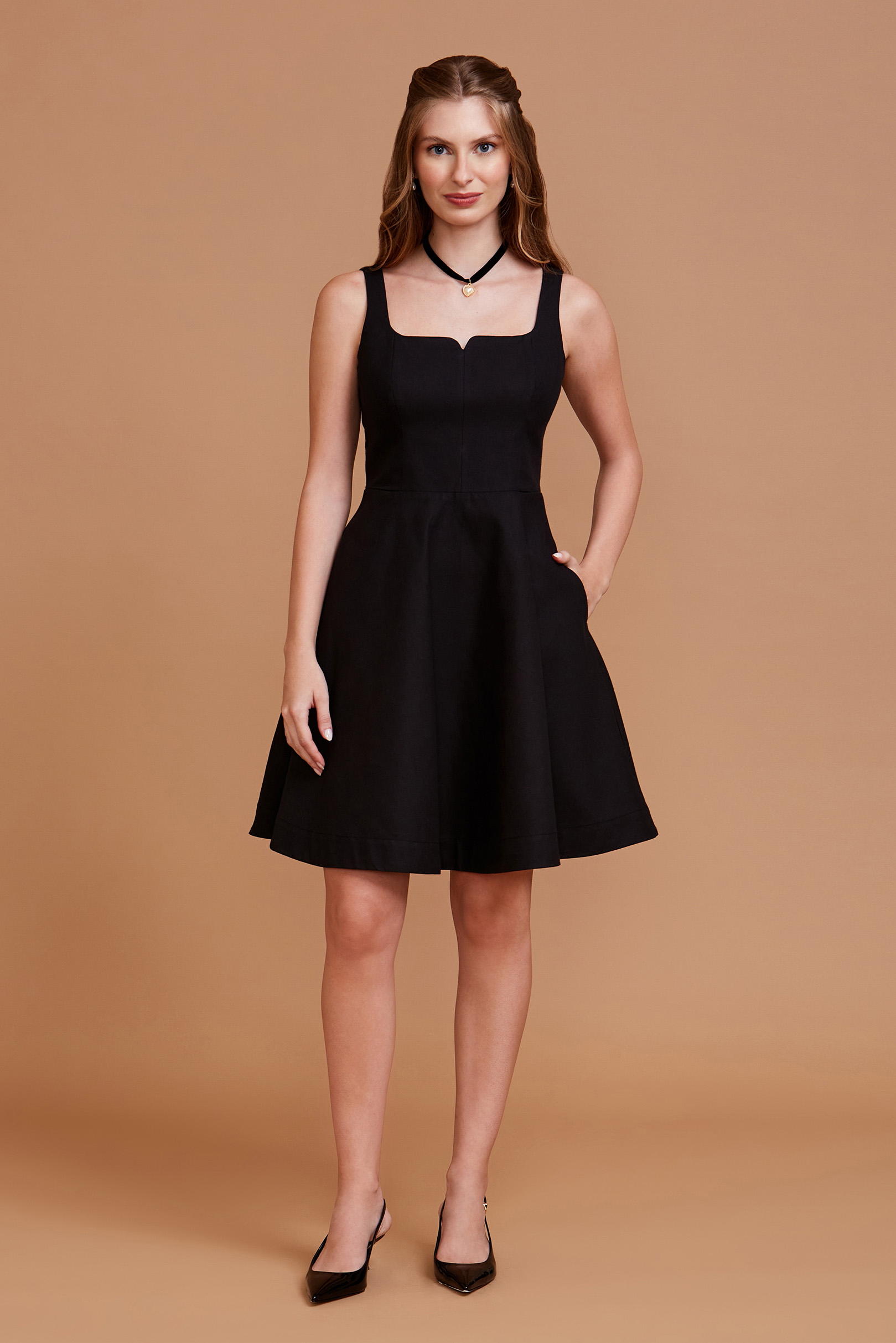 Vestido Curto Hannah Black