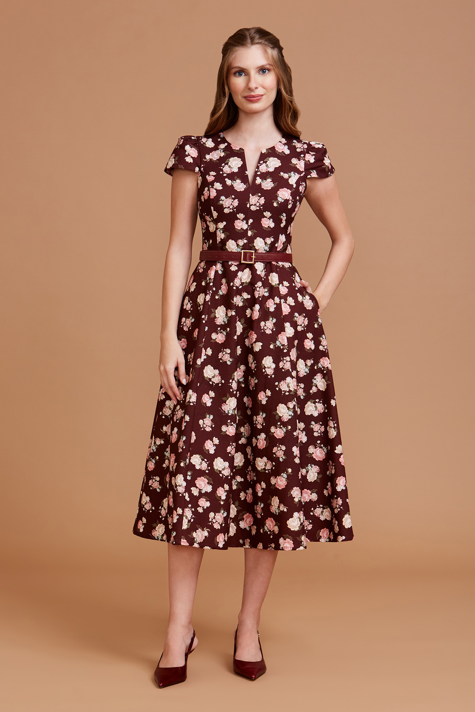 Vestido Midi Elizabeth Floral Rossetti